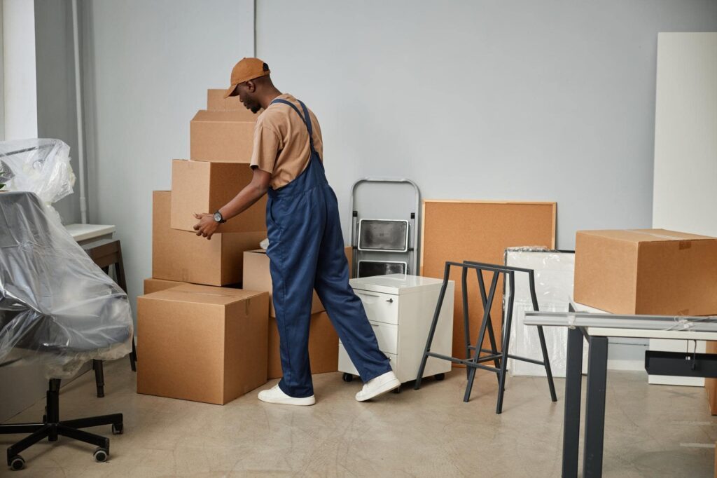 Top Movers and Packers in Bur Dubai: Moving Professionals