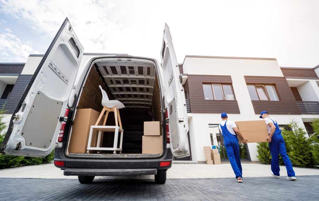 Affordable Villa Moving Service in Dubai: Moving Van